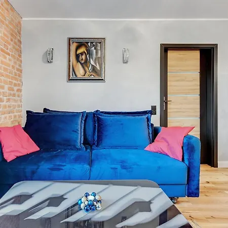 Art Deco Old Town By Renters Appartement *